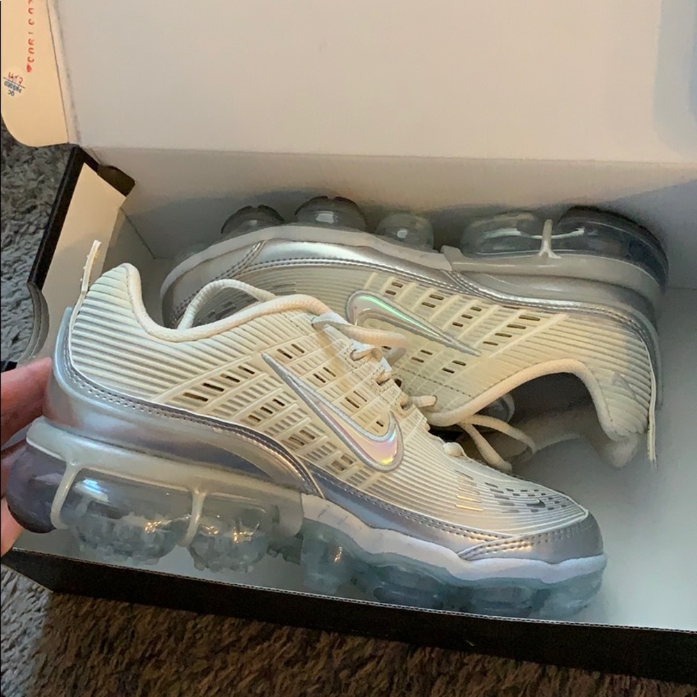 Nike vapormax 360